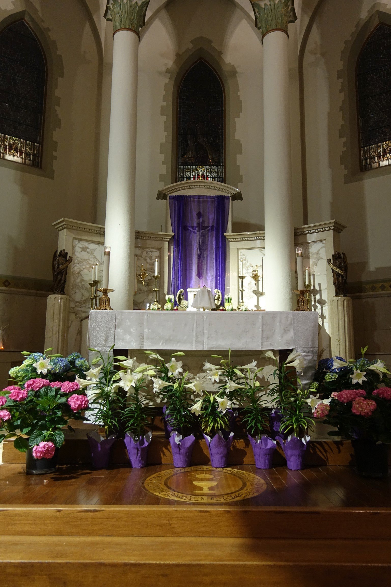 Easter flowers on Alter